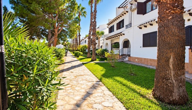 Перепродажа - Квартира - Orihuela Costa - Cabo Roig