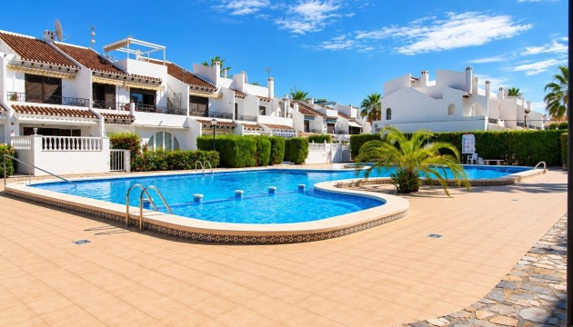 Перепродажа - Квартира - Orihuela Costa - Cabo Roig