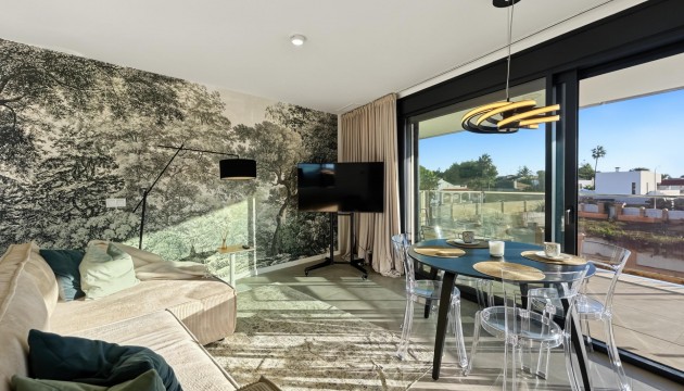 Resale - Apartment - Orihuela Costa - Campoamor