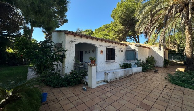 Resale - Detached Villa - Orihuela Costa - Punta Prima
