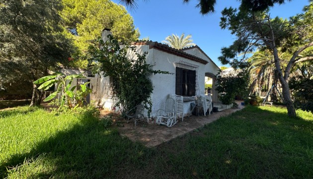 Resale - Detached Villa - Orihuela Costa - Punta Prima