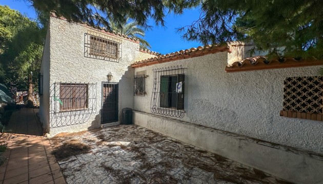 Resale - Detached Villa - Orihuela Costa - Punta Prima