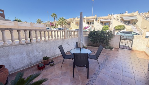 Wiederverkauf - Apartment - Orihuela Costa - Villamartín
