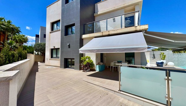 Reventa - Chalet Independiente - San Miguel de Salinas