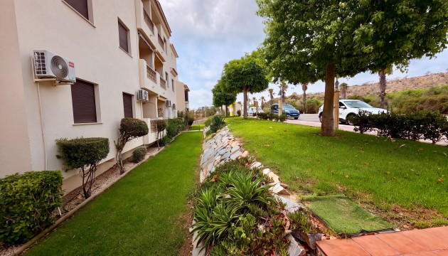 Resale - Apartment - Orihuela Costa - Las Ramblas