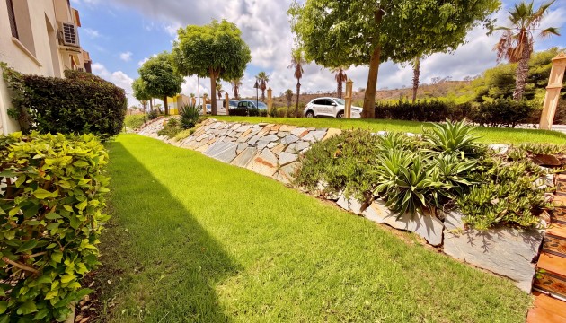 Resale - Apartment - Orihuela Costa - Las Ramblas