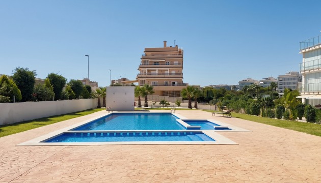 Resale - Apartment - Orihuela