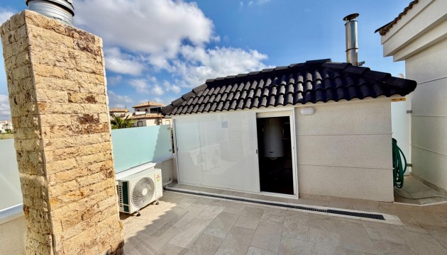 Resale - Semi Detached Villa - Orihuela Costa - La Zenia