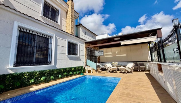 Resale - Semi Detached Villa - Orihuela Costa - La Zenia