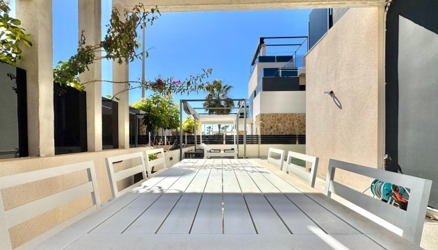 Resale - Detached Villa - Orihuela Costa - Lomas de Cabo Roig