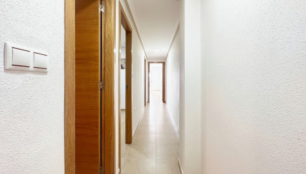 Resale - Apartment - Torrevieja