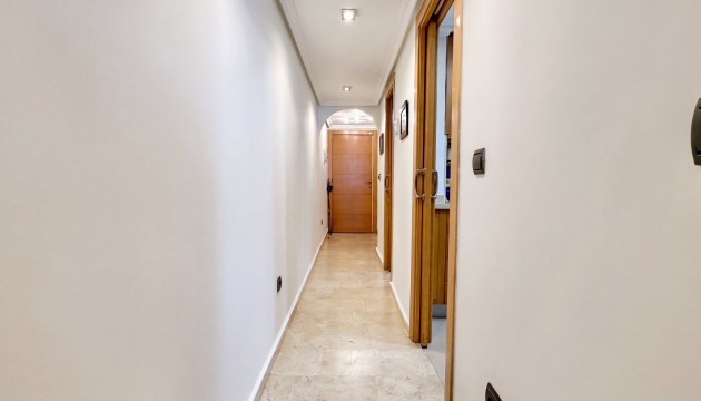 Resale - Apartment - Guardamar del Segura