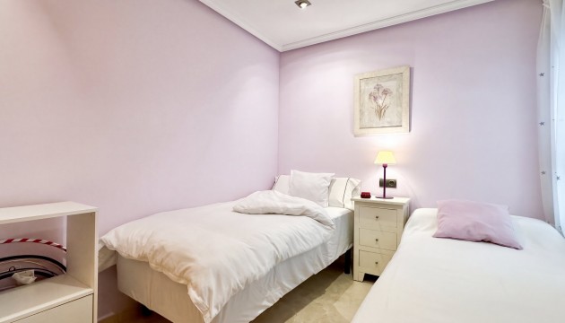 Resale - Apartment - Guardamar del Segura