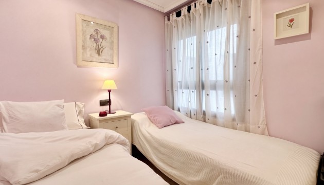 Resale - Apartment - Guardamar del Segura