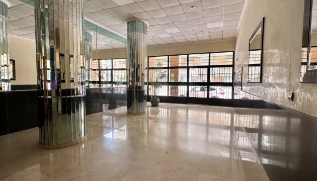 Resale - Apartment - Guardamar del Segura