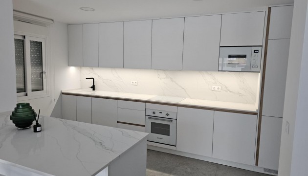 Resale - Apartment - Torrevieja - Nueva Torrevieja - Aguas Nuevas