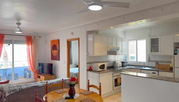 Resale - Apartment - Orihuela Costa - Cabo Roig