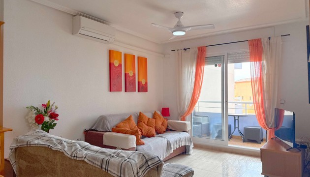 Resale - Apartment - Orihuela Costa - Cabo Roig