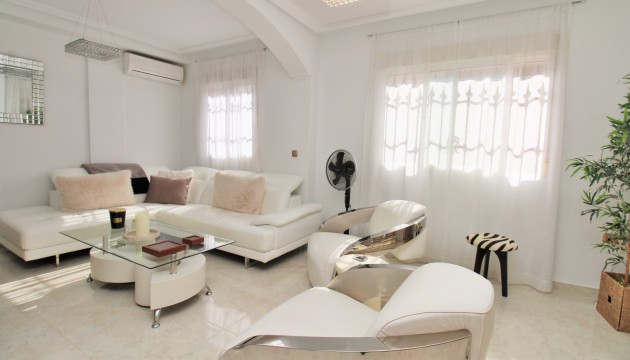 Resale - Townhouse - Orihuela Costa - Villamartín
