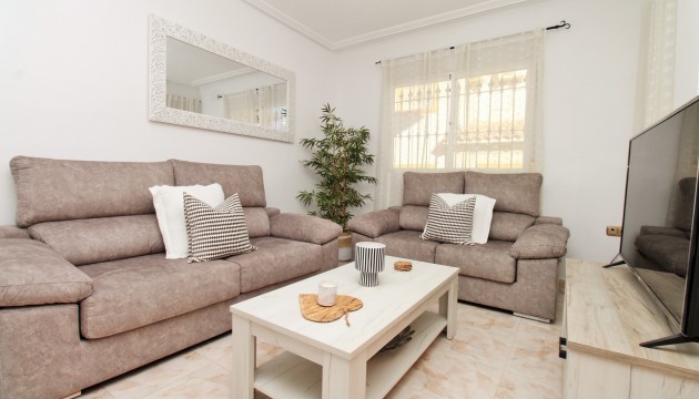 Resale - Townhouse - Orihuela Costa - Villamartín