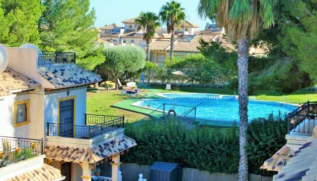 Resale - Townhouse - Orihuela Costa - Villamartín