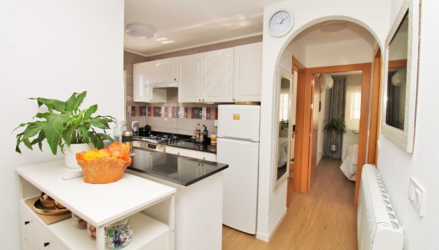 Resale - Apartment - Orihuela Costa - Villamartín