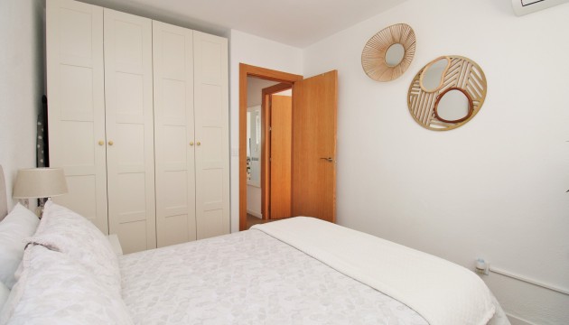 Resale - Apartment - Orihuela Costa - Villamartín