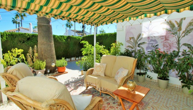 Resale - Apartment - Orihuela Costa - Villamartín