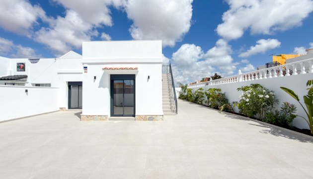 Wiederverkauf - Detached Villa - Torrevieja - La Siesta - El Salado -  Torreta