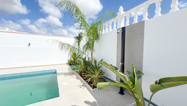 Wiederverkauf - Detached Villa - Torrevieja - La Siesta - El Salado -  Torreta