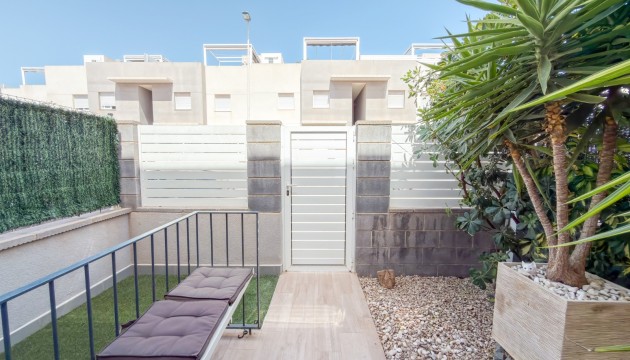 Wiederverkauf - House - Torrevieja - Nueva Torrevieja - Aguas Nuevas