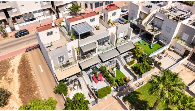 Wiederverkauf - House - Torrevieja - Nueva Torrevieja - Aguas Nuevas