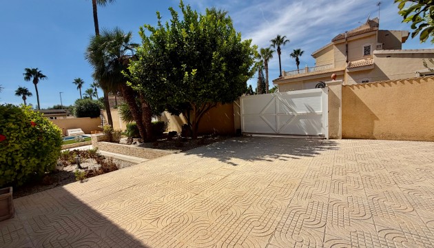 Wiederverkauf - Detached Villa - Ciudad Quesada - Doña Pepa