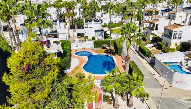 Wiederverkauf - House - Orihuela Costa - Los Dolses