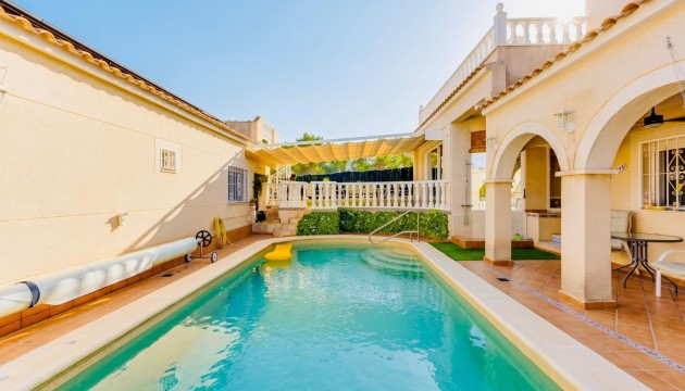 Resale - Detached Villa - San Miguel de Salinas