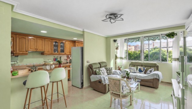 Wiederverkauf - Apartment - Alicante - Calle General Espartero