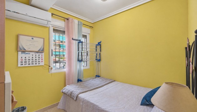 Wiederverkauf - Apartment - Alicante - Calle General Espartero