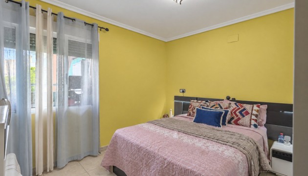 Wiederverkauf - Apartment - Alicante - Calle General Espartero
