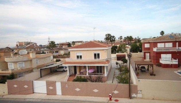 Wiederverkauf - Detached Villa - Torrevieja - Nueva Torrevieja - Aguas Nuevas