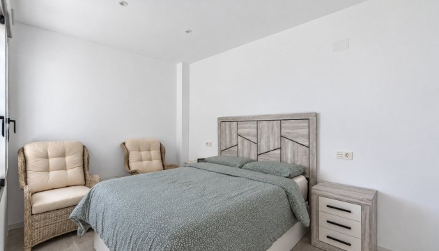 Wiederverkauf - Apartment - Torrevieja - Avenida de Corcega, 8