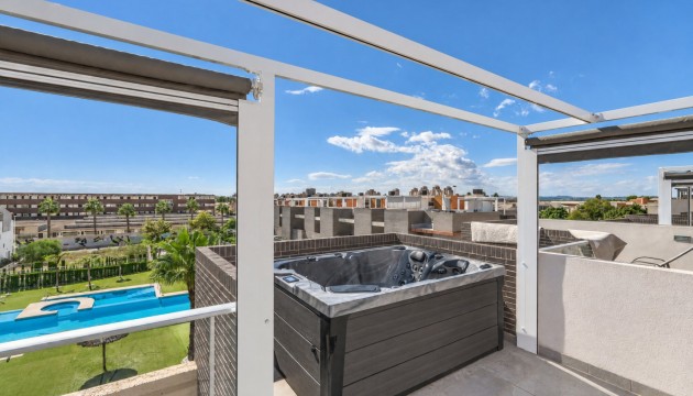 Wiederverkauf - Apartment - Torrevieja - Avenida de Corcega, 8