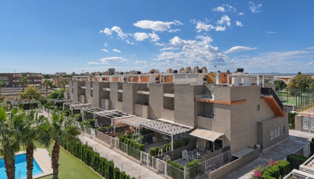 Wiederverkauf - Apartment - Torrevieja - Avenida de Corcega, 8