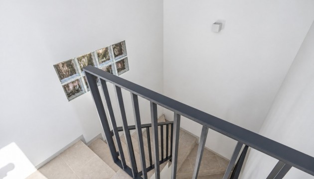Wiederverkauf - Apartment - Torrevieja - Avenida de Corcega, 8