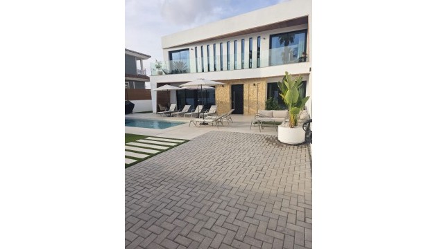 Wiederverkauf - Detached Villa - Torrevieja - Los Altos