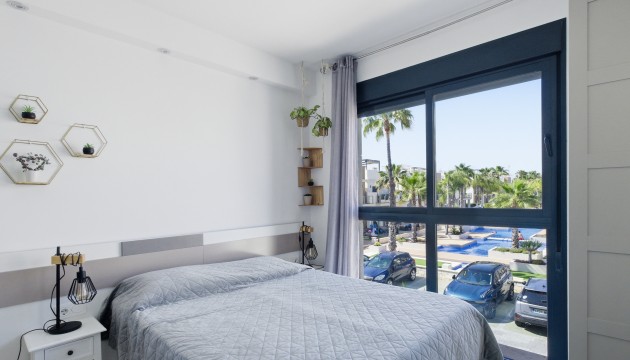 Odsprzedaż - Apartment - Orihuela