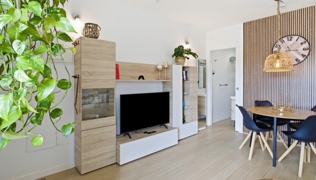 Odsprzedaż - Apartment - Orihuela