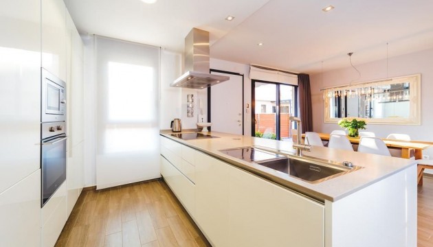 Reventa - Chalet Independiente - Torrevieja