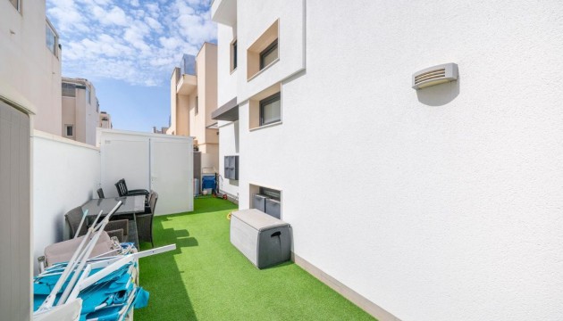 Reventa - Chalet Independiente - Torrevieja
