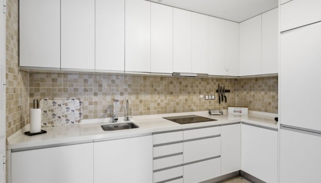 Odsprzedaż - Apartment - Torrevieja