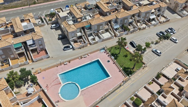 Odsprzedaż - Apartment - Torrevieja